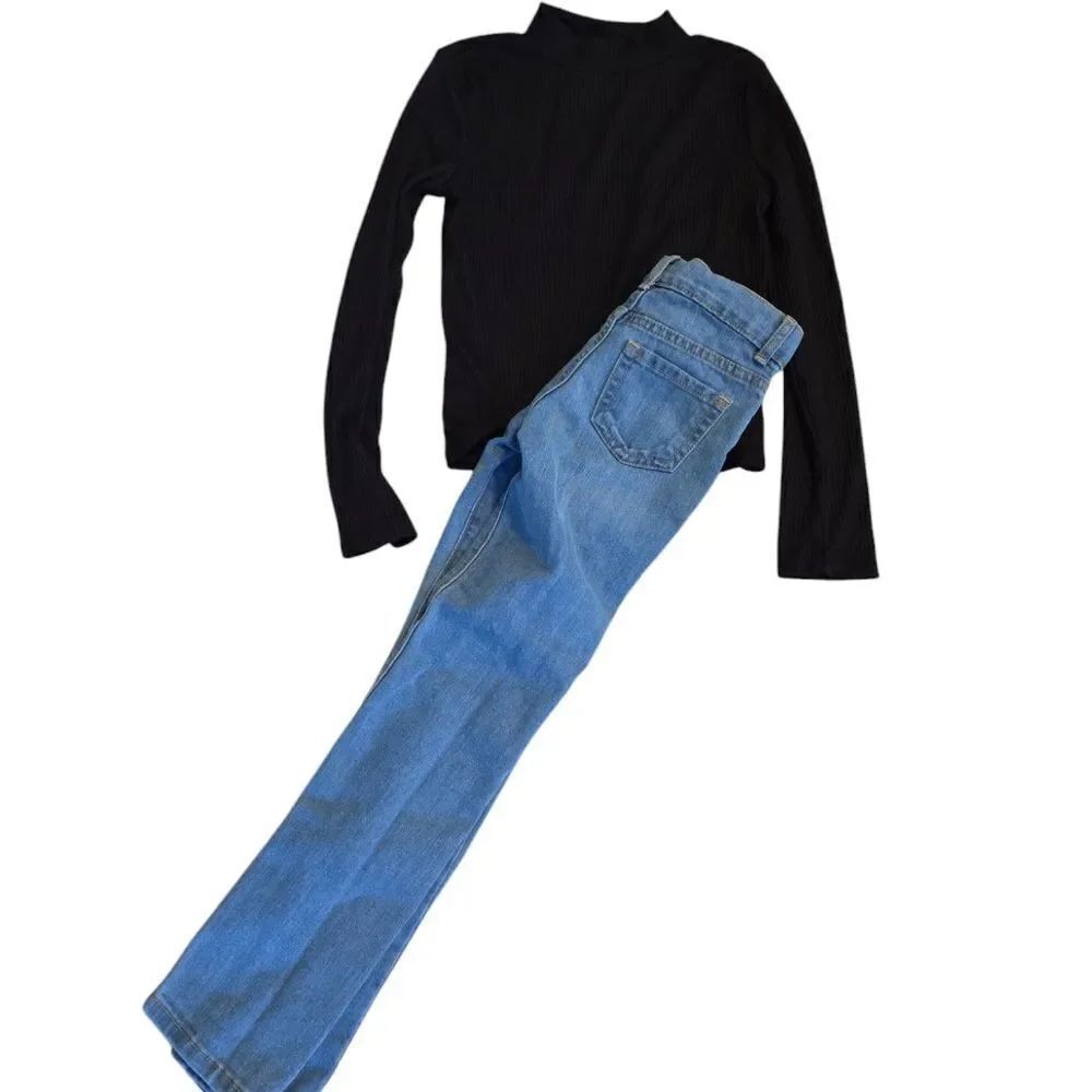 Outfit Size 8 NWOT